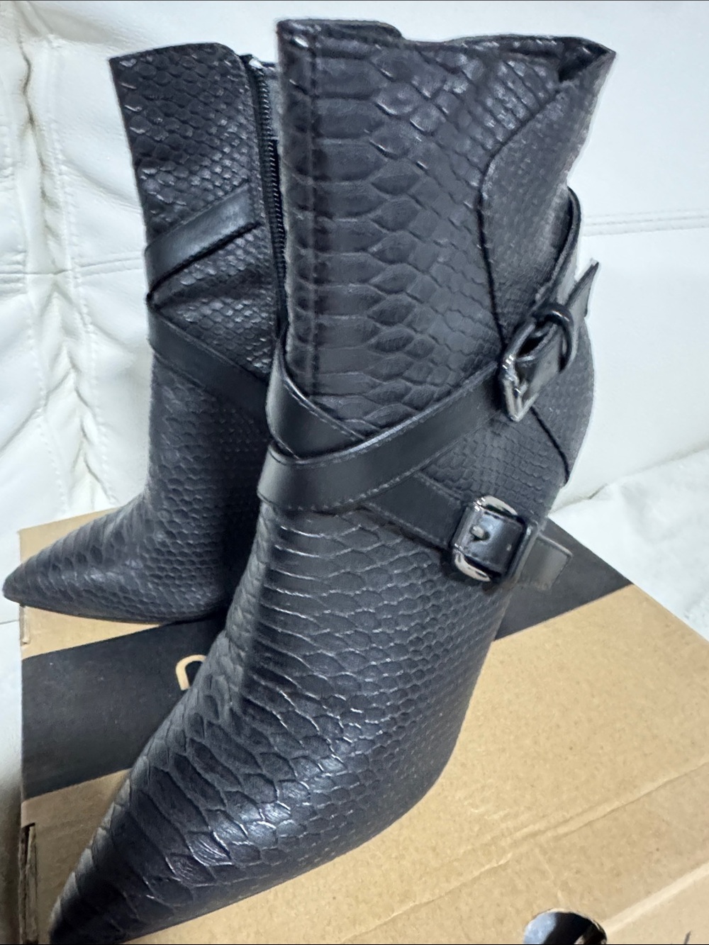 le chateau Black Textured Pointed-Toe Ankle Booties with Buckle Straps